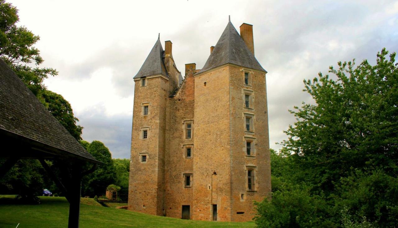 Logis de la Helberdière Cossé-en-Champagne Esterno foto